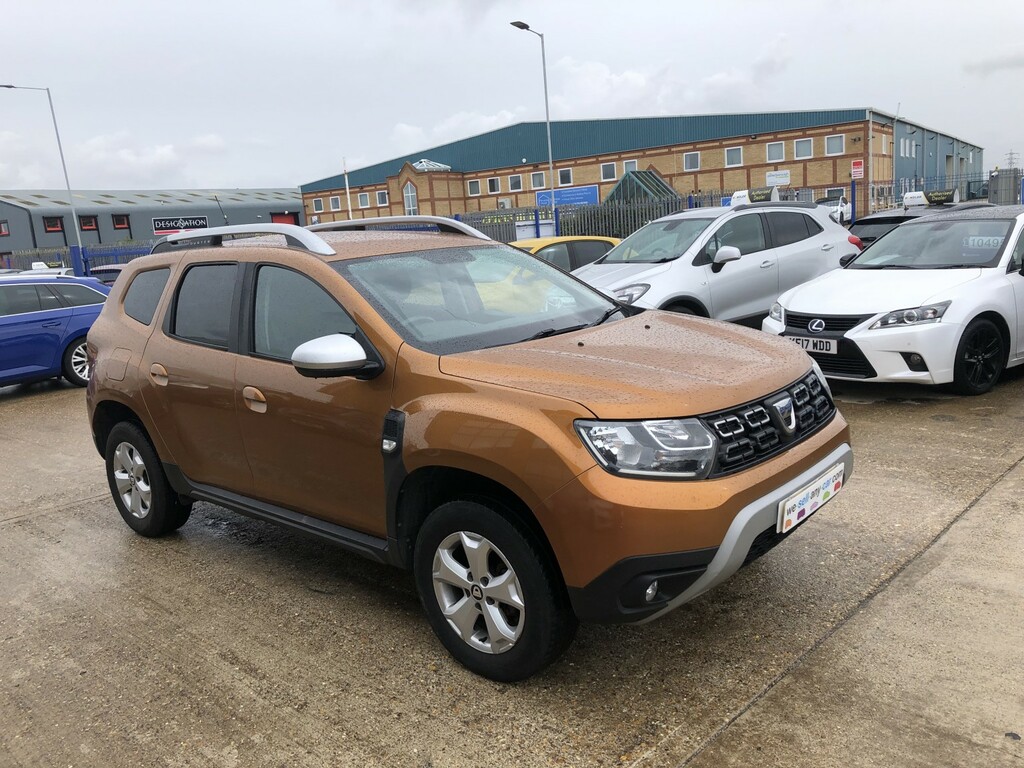 Dacia Duster 1.6 Comfort Sce 115 4X2 My19 Orange