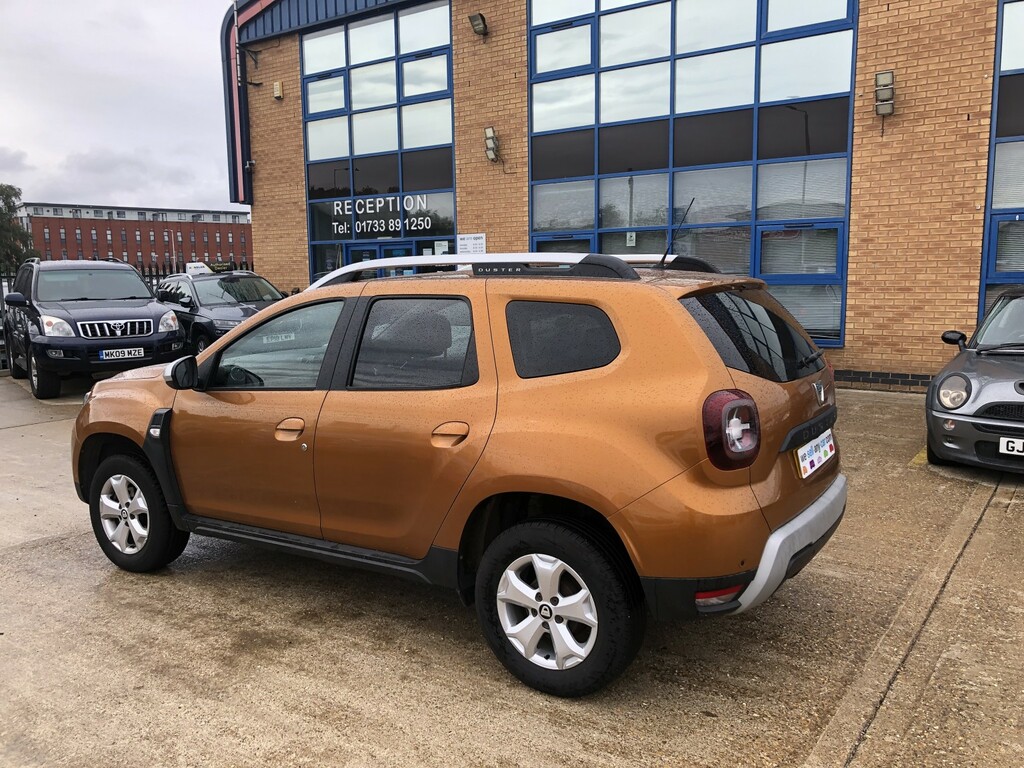 Dacia Duster 1.6 Comfort Sce 115 4X2 My19 Orange #4