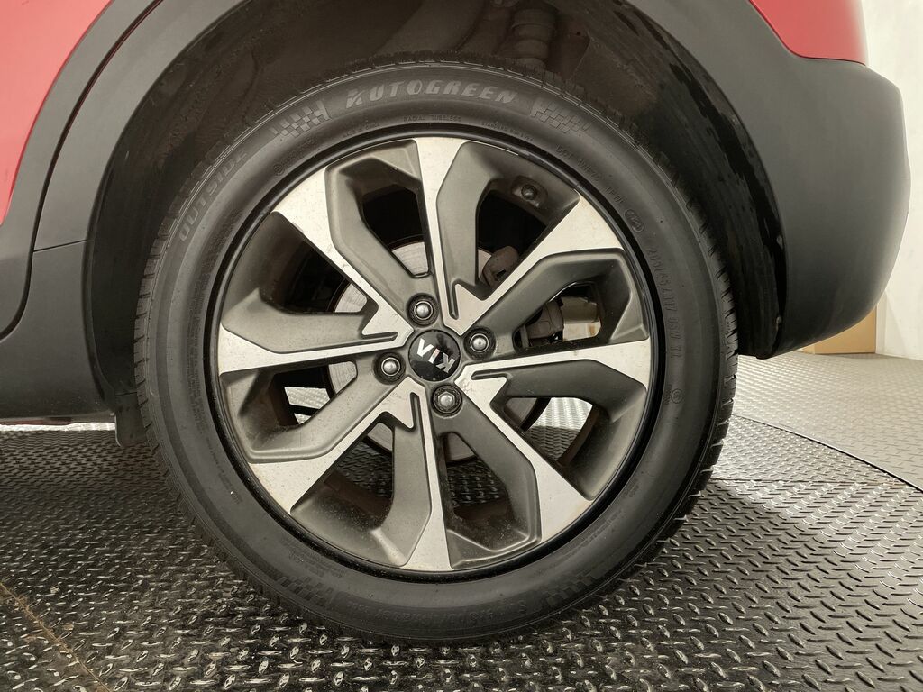 Kia Stonic First Edition CF18XDE Red #5