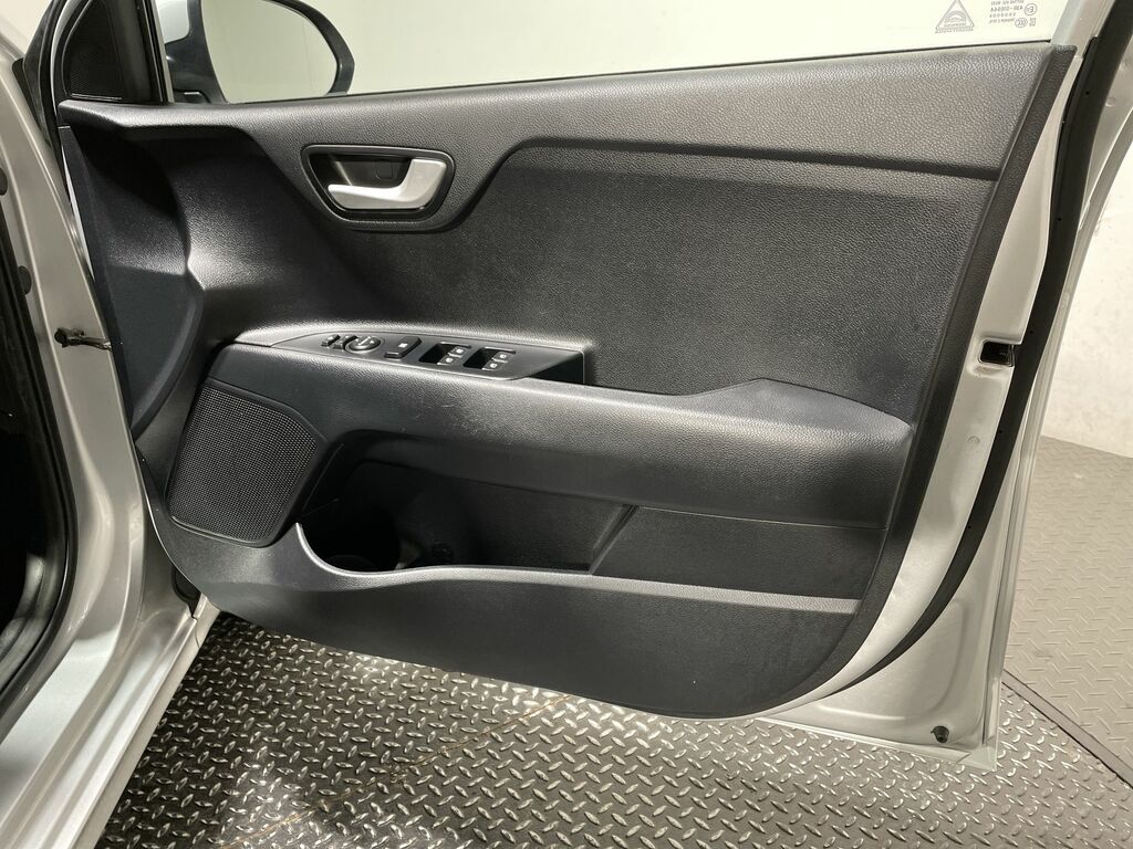 Kia RIO Grey #34