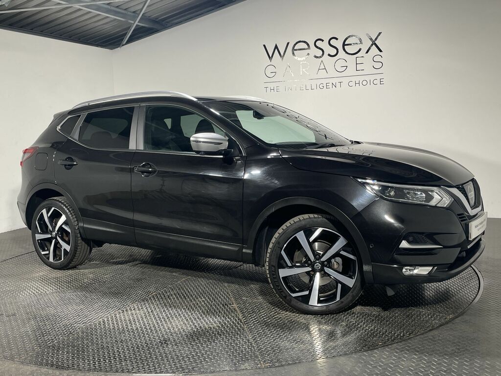 Nissan Qashqai 1.2 Dig-t Tekna Black