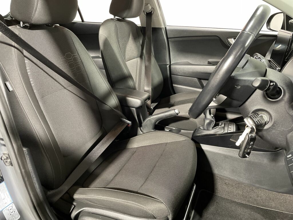Kia RIO 1.2 Dpi 2 White #19