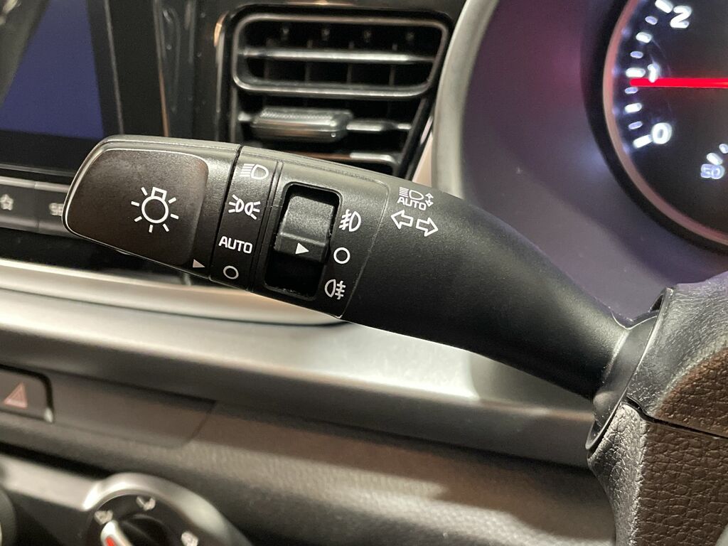 Kia RIO 1.2 Dpi 2 White #34