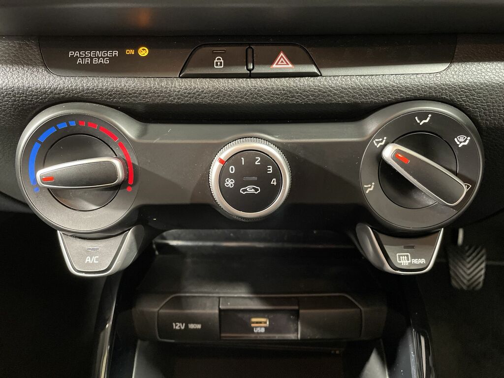 Kia RIO 1.2 Dpi 2 White #30