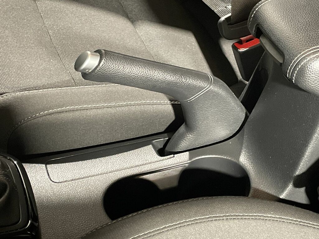 Kia RIO 1.2 Dpi 2 White #32