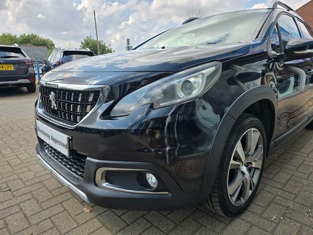 Peugeot 2008 1.2 Puretech 110 Allure Eat6 - 2016 66 Black #4