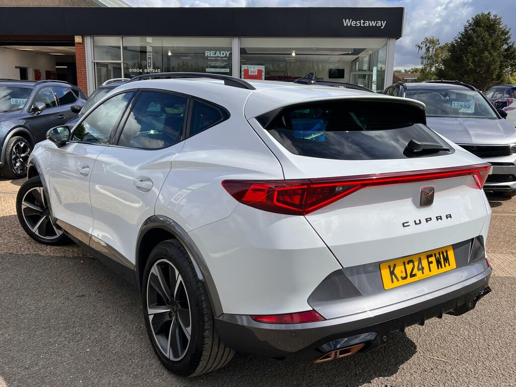 Cupra Formentor 1.4 Ehybrid 204 V1 Dsg White #4