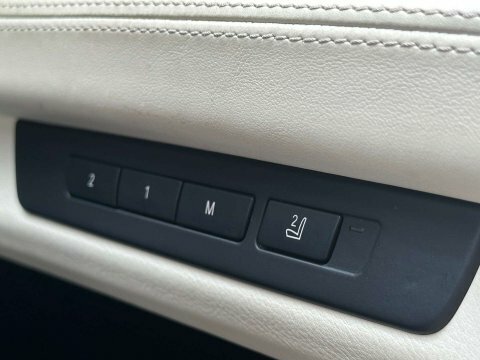 BMW 7 Series Automatic Black #33