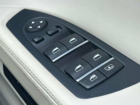BMW 7 Series Automatic Black #32