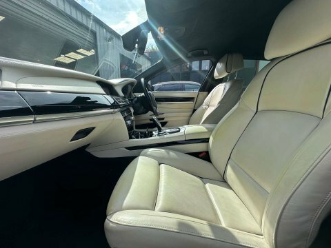 BMW 7 Series Automatic Black #22