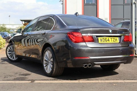 BMW 7 Series Automatic Black #6