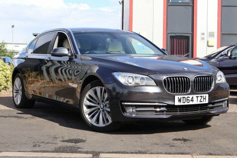 BMW 7 Series Automatic Black #1