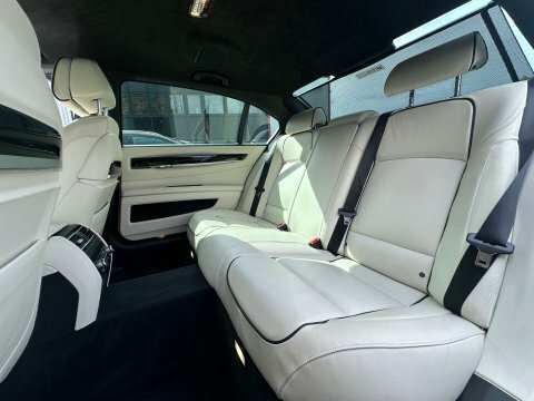 BMW 7 Series Automatic Black #21