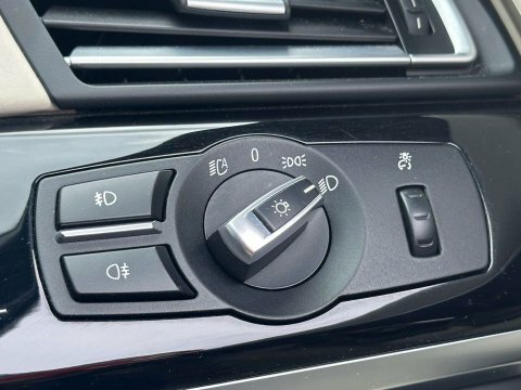 BMW 7 Series Automatic Black #31