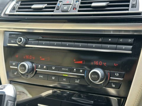 BMW 7 Series Automatic Black #38