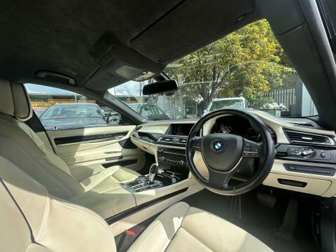 BMW 7 Series Automatic Black #13