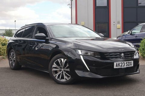 Peugeot 508 1.6 12.4Kwh Allure Black