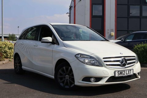 Mercedes-Benz B Class Hatchback Blue #1