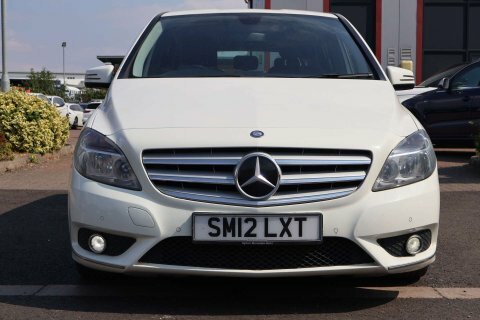 Mercedes-Benz B Class Hatchback Blue #2