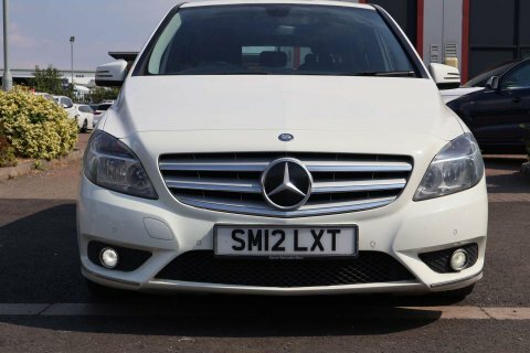 Mercedes-Benz B Class Hatchback Blue #8