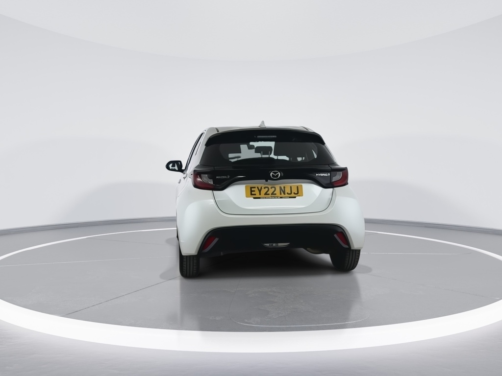 Mazda 2 Se-l White #8