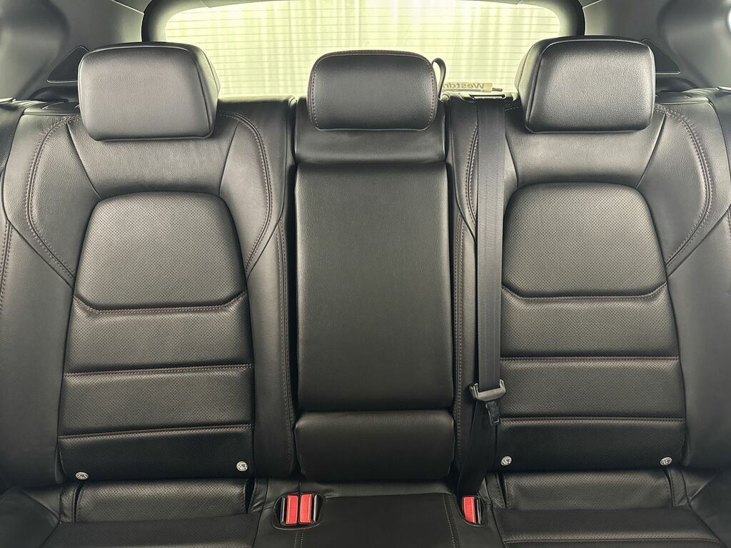 Mazda CX-5 Centre-line Grey #23