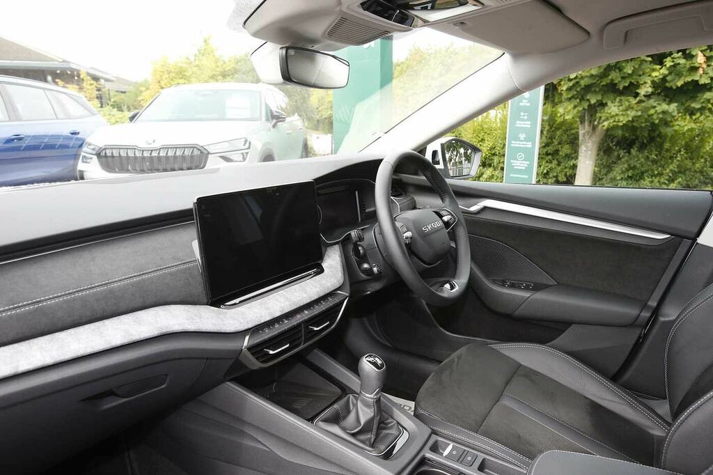 Skoda Octavia Estate Se L 1.5 Tsi 150 Ps 6G Man White #2