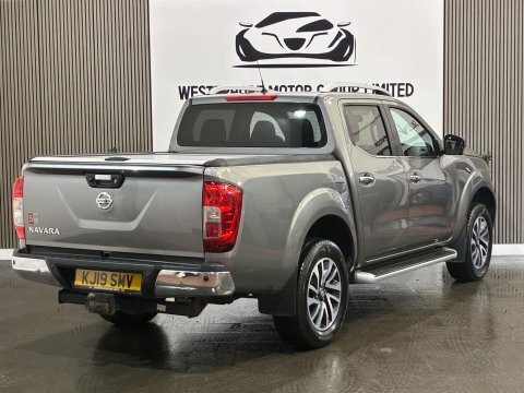 Nissan Navara 2.3 Dci Tekna Grey #4