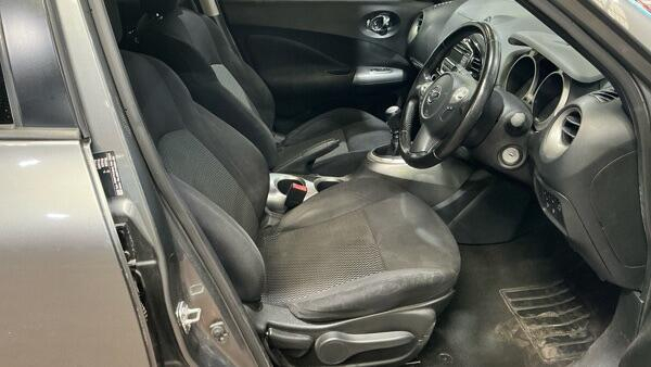 Nissan Juke Tekna Dci White #9