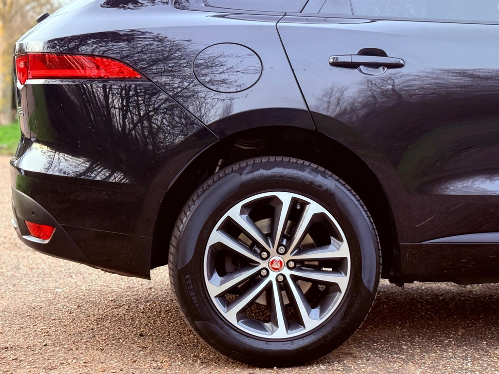 Jaguar F-Pace V6 S Awd Black #11