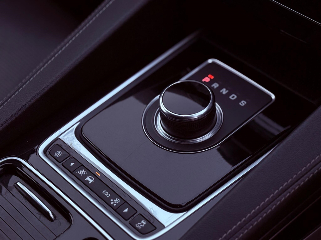 Jaguar F-Pace V6 S Awd Black #14