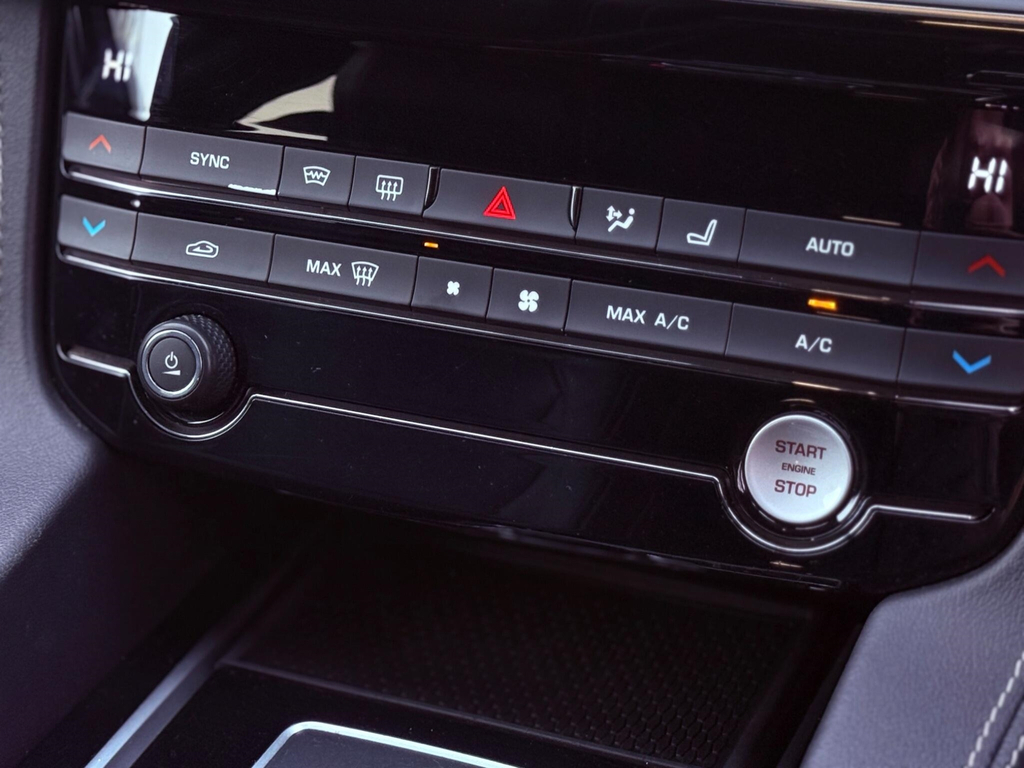 Jaguar F-Pace V6 S Awd Black #15