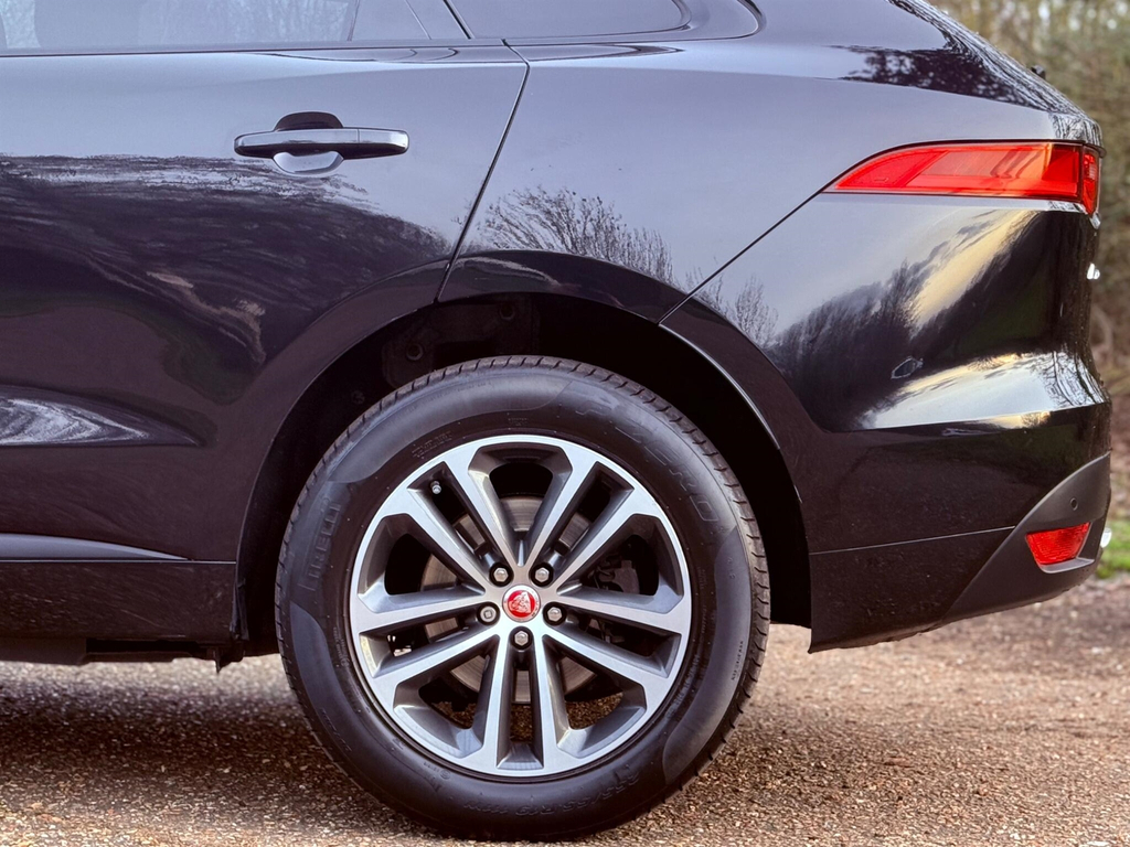 Jaguar F-Pace V6 S Awd Black #25