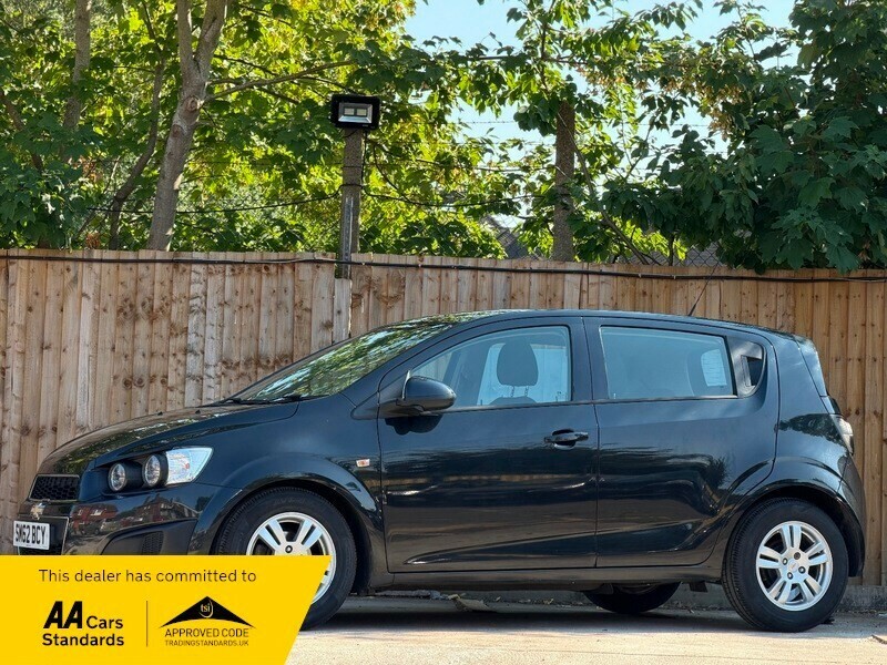 Chevrolet Aveo Lt Black #3