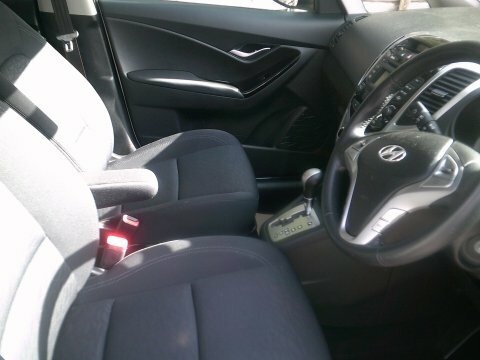 Hyundai Ix20 Active Automatic Grey #10