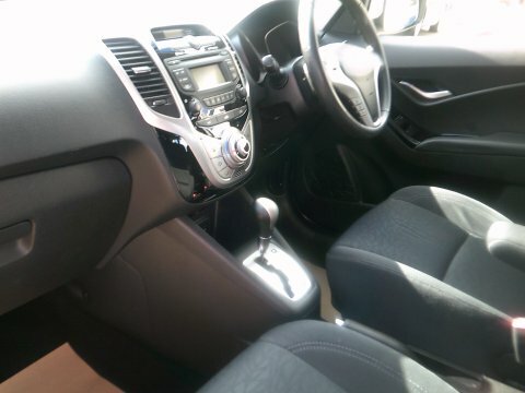 Hyundai Ix20 Active Automatic Grey #14