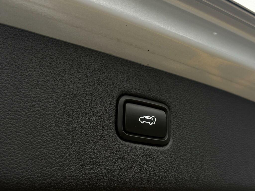 Hyundai Tucson   #27