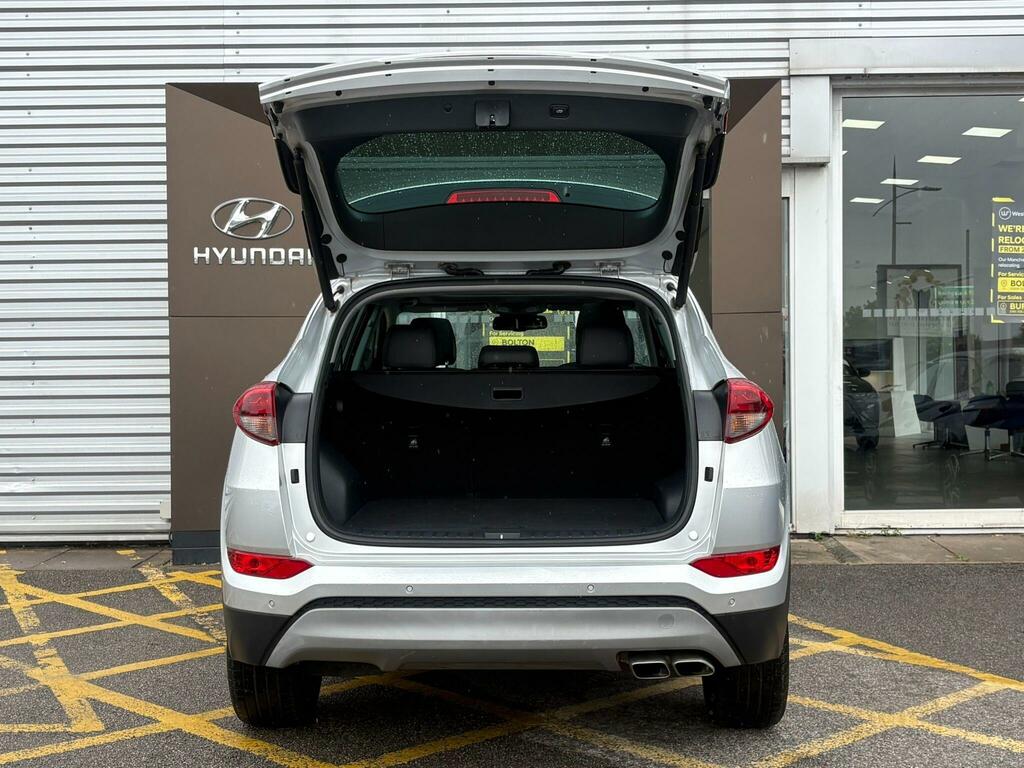 Hyundai Tucson   #9