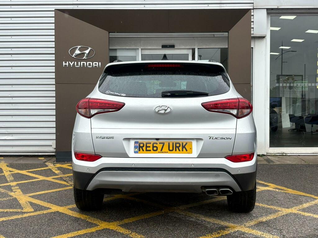Hyundai Tucson   #7