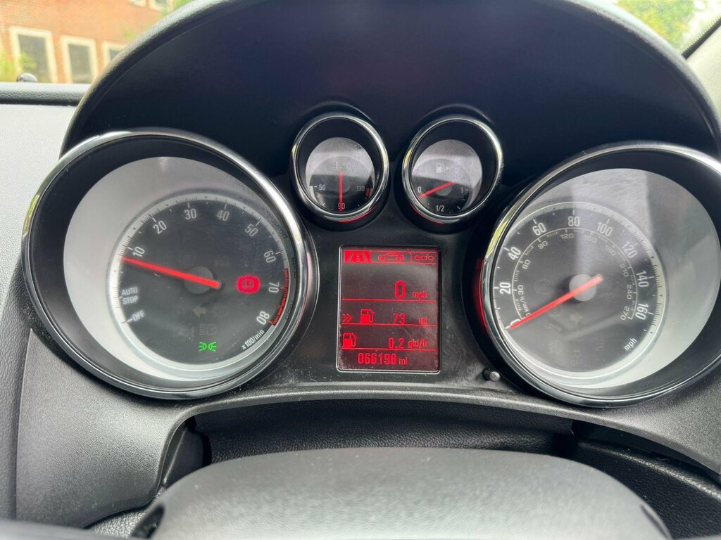 Vauxhall Astra Hatchback Black #35