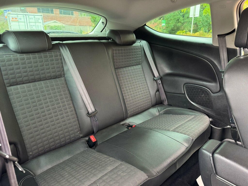 Vauxhall Astra Hatchback Black #21
