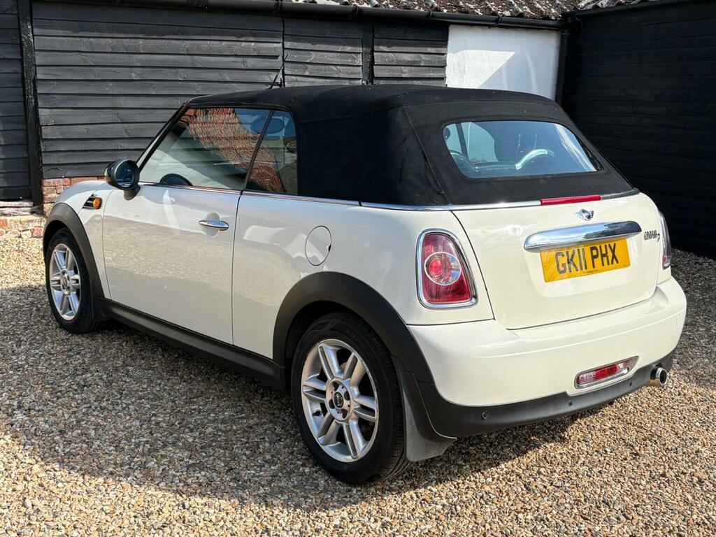 Mini Convertible 1.6 Cooper D Euro 5 Ss 201111 White #5