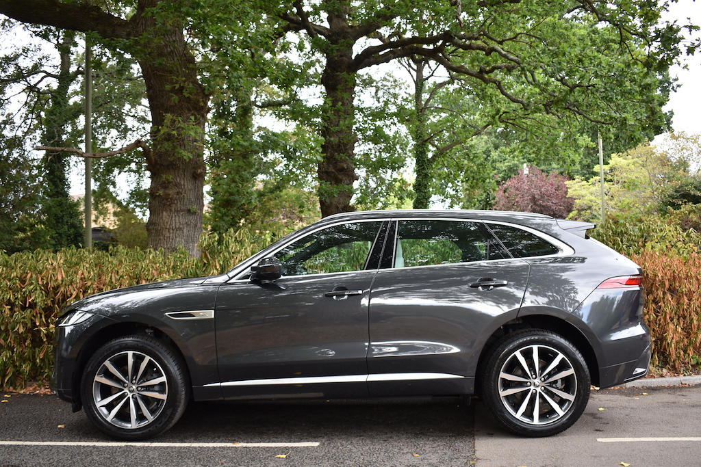 Jaguar F-Pace R-dynamic Se Black Black #13