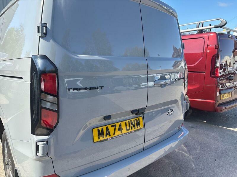 Ford Transit Custom Transit Custom 300 Silver #93