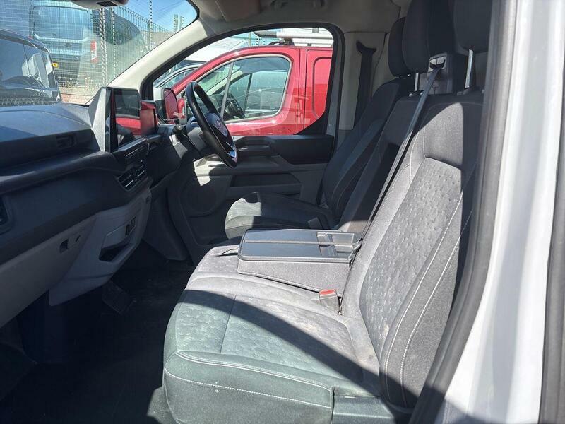 Ford Transit Custom Transit Custom 300 Silver #59