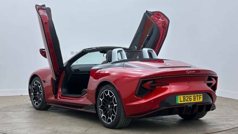 MG Cyberster Trophy 77Kwh - 2026 26 Red #5