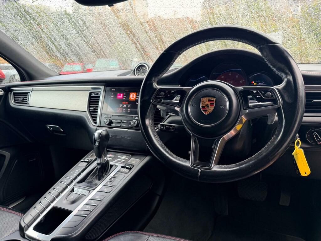 Porsche Macan 3.0T V6 Gts Pdk 4Wd Euro 6 Ss Red #4