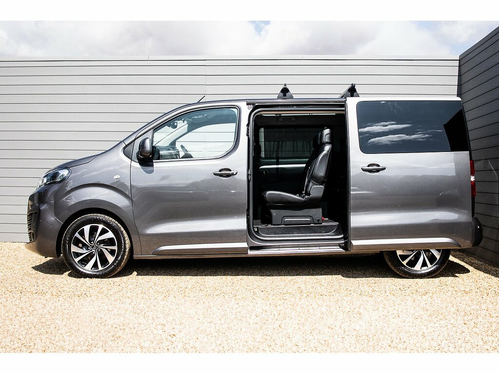 Citroen SpaceTourer Bluehdi Flair M Ss Grey #5