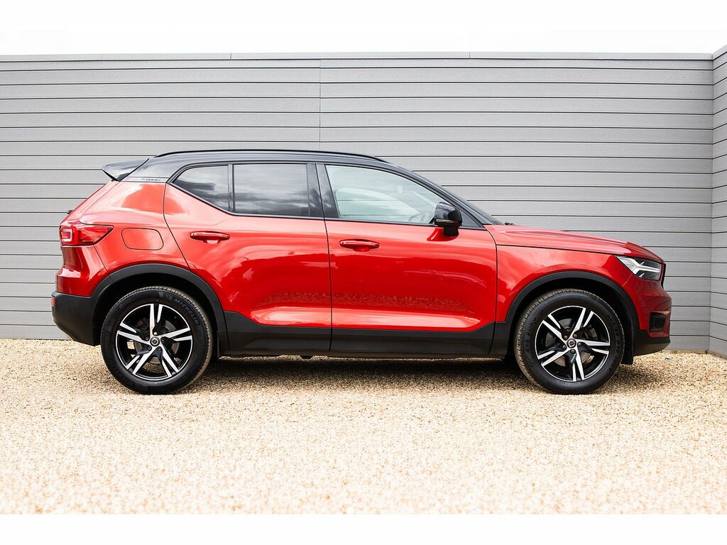 Volvo XC40 D4 R-design OU68GTF Red #6