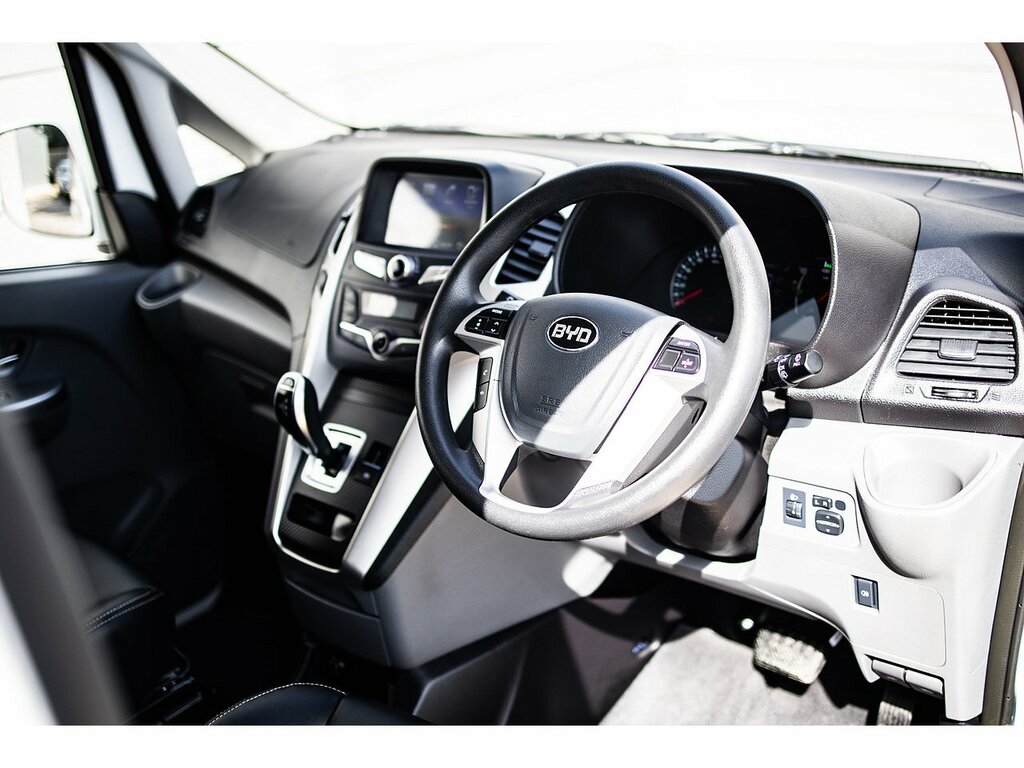 Byd Design 150Kw 60Kwh White #14